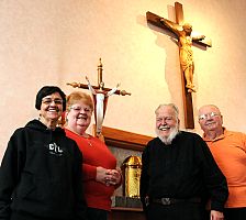 Red rock country keeps priest in his golden years