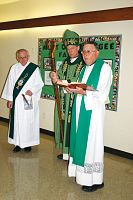 Bishop Wester dedicates Blessed Sacrament Parish Center