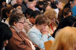 Hundreds attend diocesan Advent retreat 