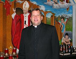Father Robert Moriarty celebrates 20th anniversary