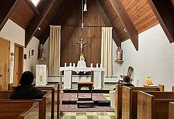 Adoration chapel now open in Salt Lake City