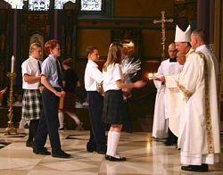 Diocesan eighth grade students meet in unity