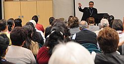 Cientos se reúnen durante el Congreso Pastoral 