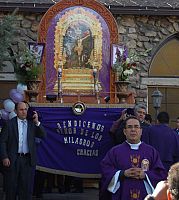 Católicos se unen para la celebración de El Seor de los Milagros