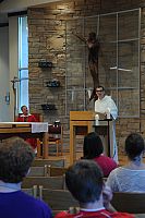 'Share your faith,' Dominican novice urges Saint Catherine of Siena Newman Center parishioners