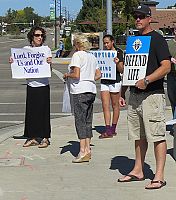 Praying for life in Draper
