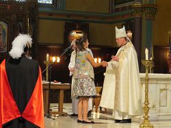 Catholic Scouts receive religious emblems