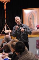 Leaders must 'listen with the heart,' speaker says at retreat