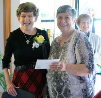 Catholics Can Award presented to Cheryl Heyborne