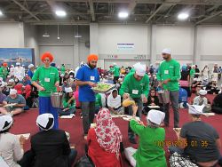 CCS receives food and water from Sikh community during Parliament of the World's Religions 