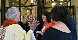 Tres parroquias diocesanas conmemoran los retiros de sus sacerdotes/ Padre Patrick Elliott