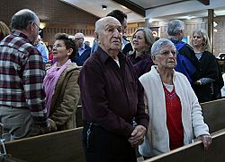 Enrichment retreat uses Scripture to strengthen marriage bonds 