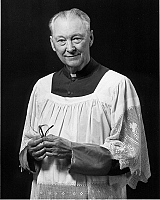 Mother's Tribute from Wartime Journalist Who Became a Priest in the Diocese of Salt Lake City
