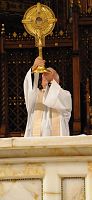 El Obispo Solis llama a un día de oración