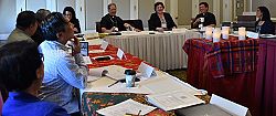 El Obispo Solis guía la reunión del subcomité de la Conferencia de Obispos Católicos de los Estados Unidos realizada en Salt Lake City