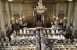 U.S. bishops take part in weeklong retreat about clergy sex abuse crisis