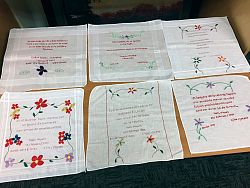 Silenciosos bordados dan voz y honran a las víctimas de la violencia