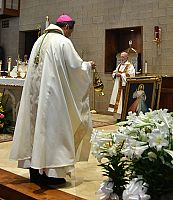 Festejo de la Divina Misericordia atrae a cientos