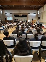 Cientos de adolescentes Católicos se reunen a celebrar 'La alegría de la Pascua'