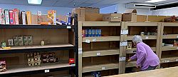Mientras que las necesidades crecen las donaciones disminuyen en el Banco de Alimentos Center of Hope