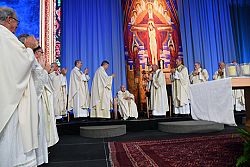 El centro católico Skaggs celebró su 25 avo aniversario