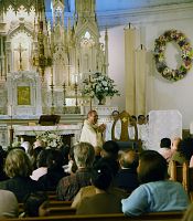 Los 15 aos de la Capilla de Adoración Perpetua han traído muchas gracias

