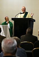 Deacon Greg Kandra leads deacons retreat
