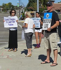 Praying for life in Draper