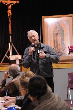 Leaders must 'listen with the heart,' speaker says at retreat