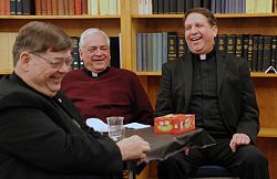 Lauds for 25th anniversary