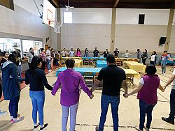 Jóvenes adultos Católicos se reúnen en retiro diocesano llevando adelante la esperanza