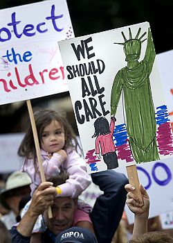 Hundreds of calls come in at USCCB HQ seeking to foster detained kids