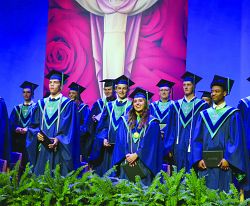 Felicidades Generación 2021 Preparatorias Católicas de Utah: Juan Diego