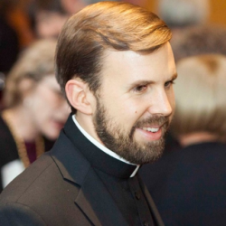 Nuevas asignaciones como administradores ó párrocos/Las asignaciones toman efecto el 3 de agosto: Padre  Dominic Sternhagen