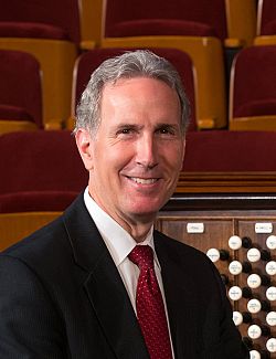 Tabernacle organist chosen as Madeleine Award recipient
