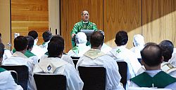 Convocación de clero se enfoca en el ministerio de vocaciones
